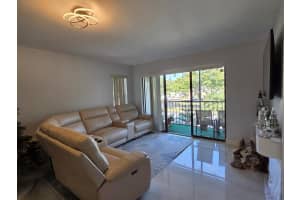 1115 Green Pine Boulevard D2, West Palm Beach, FL 33409 - MLS#R11146723