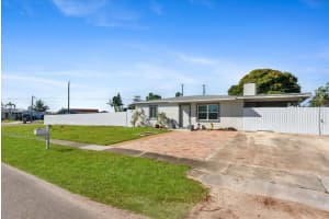 2329 West Drive, West Palm Beach, FL 33409 - MLS#R11146758