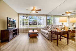 6061 Balboa Circle, Boca Raton, FL 33433 - MLS#R11146819