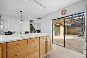 625 6th Terrace, Palm Beach Gardens, FL 33418 - MLS#R11146829