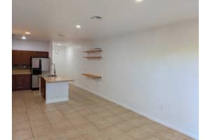 6333 Landings Way 6333, Tamarac, FL 33321 - MLS#R11146877