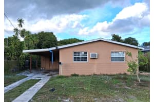 1240 33rd Street, Riviera Beach, FL 33404 - MLS#R11146878