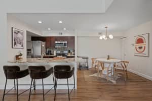 1727 Village Boulevard, West Palm Beach, FL 33409 - MLS#R11146898