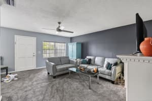 10000 Meridian Way N 15 Palm Beach Gardens, FL 33410 - Off Market