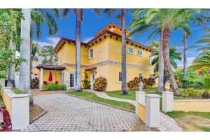 600 Circle Drive, Pompano Beach, FL 33062 - MLS#R11146962