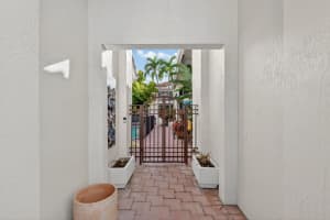 7450 Campo Florido, Boca Raton, FL 33433, Boca Raton, FL 33433 - MLS#R11147024