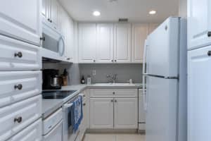 2600 Flagler Drive, West Palm Beach, FL 33407 - MLS#R11147060