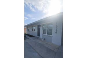 1626 43rd Street, West Palm Beach, FL 33407 - MLS#R11147069