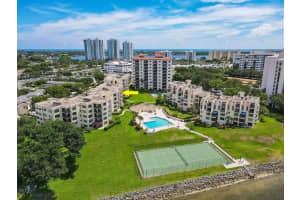 372 Golfview Road 201, North Palm Beach, FL 33408 - MLS#R11147074