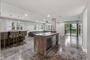 372 Golfview Road 201, North Palm Beach, FL 33408 - MLS#R11147074