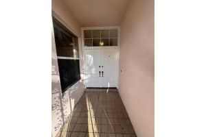 900 Bear Island Circle, West Palm Beach, FL 33409 - MLS#R11147084