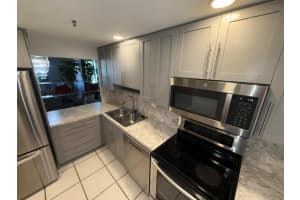 2788 Tennis Club Drive 203, West Palm Beach, FL 33417 - MLS#R11147102