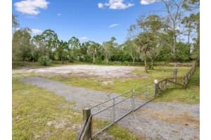 4911 Grovers Road, Fort Pierce, FL 34951 - MLS#R11147110