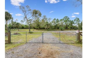 4911 Grovers Road, Fort Pierce, FL 34951 - MLS#R11147110