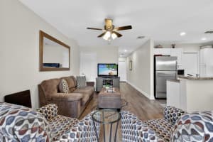 6698 Old Farm Trail, Boynton Beach, FL 33437 - MLS#R11147148