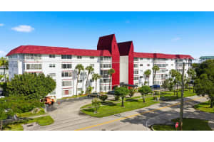 4851 NW 21st Street 2p, Lauderhill, FL 33313 - MLS#R11147151