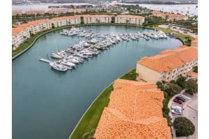 8 Harbour Isle Drive, Fort Pierce, FL 34949 - MLS#R11147194