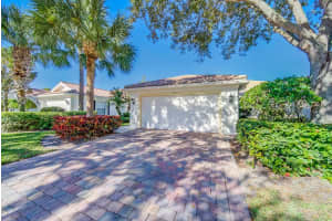 8199 Saint Johns Court, Wellington, Fl 33414, Wellington
