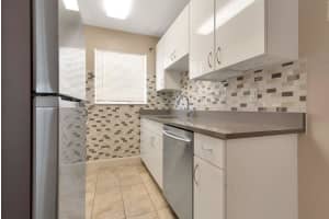 222 N Federal Highway 2, Lake Worth Beach, FL 33460 - MLS#R11147218