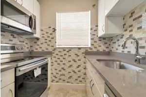 222 N Federal Highway 2, Lake Worth Beach, FL 33460 - MLS#R11147218