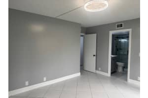 802 Sky Pine Way D1, Greenacres, FL 33415 - MLS#R11147222