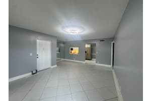 802 Sky Pine Way D1, Greenacres, FL 33415 - MLS#R11147222