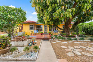 1802 Lake Osborne Drive, Lake Worth Beach, FL 33461 - MLS#R11147232