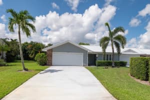 2918 SE Fairway W 13, Stuart, FL 34997 - MLS#R11147244