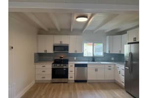 4610 Sunset Boulevard, Fort Pierce, FL 34982 - MLS#R11147273