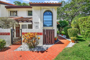 10631 Ocean Palm Way 202, Boynton Beach, FL 33437 - MLS#R11147287