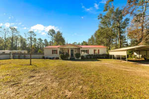 5710 E Us Highway 90, Lee, FL 32059 - MLS#R11147294