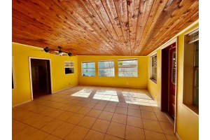 1050 NE Wright Avenue, Jensen Beach, FL 34957 - MLS#R11147297