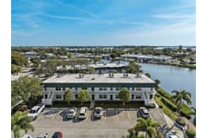 2800 Indian River Boulevard, Vero Beach, FL 32960 - MLS#R11147316