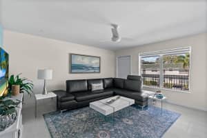 2800 Indian River Boulevard, Vero Beach, FL 32960 - MLS#R11147316