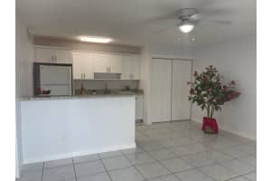 639 Executive Center Drive, West Palm Beach, FL 33401 - MLS#R11147328