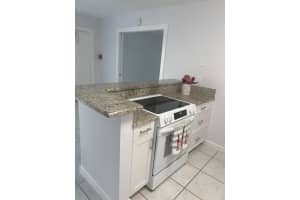 639 Executive Center Drive O-107, West Palm Beach, FL 33401 - MLS#R11147328