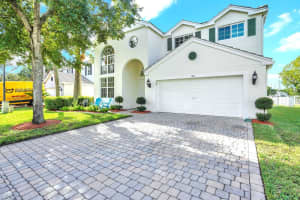 108 Devonshire Circle, Royal Palm Beach, FL 33414 - MLS#R11147343