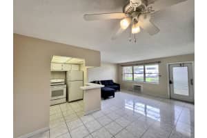 403 Chatham T, West Palm Beach, FL 33417 - MLS#R11147349