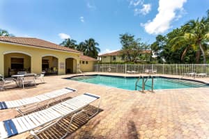 49 SE Sedona Circle 101, Stuart, FL 34994 - MLS#R11147356
