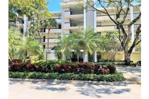2025 Lavers Circle D303, Delray Beach, FL 33444 - MLS#R11147358