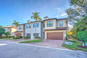 MLS# R11147388, Palm Springs, Florida 33406