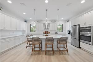 12514 Gross Pointe Drive Palm Beach Gardens, FL 33418 - Off Market