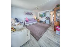 2004 Lake Osborne Drive 1, Lake Worth Beach, FL 33461 - MLS#R11147445