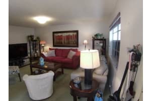 571 Capri L Delray Beach, FL 33484 - Off Market