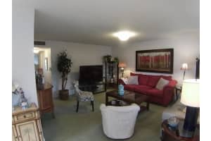 571 Capri L Delray Beach, FL 33484 - Off Market