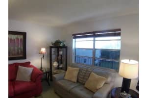 571 Capri L Delray Beach, FL 33484 - Off Market