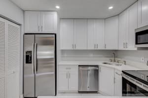 MLS# R11147487, West Palm Beach, Florida 33417