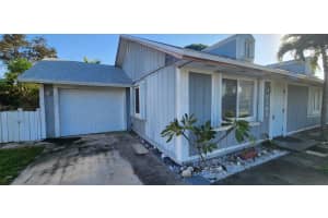 8368 SE Pine Circle, Hobe Sound, FL 33455 - MLS#R11147492