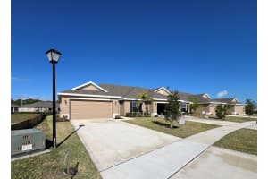 8638 Giovanni Avenue Fort Pierce, FL 34951 - Off Market