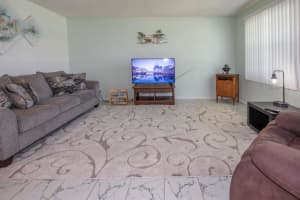 216 N Federal Highway 6, Lake Worth Beach, FL 33460 - MLS#R11147535